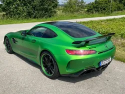 Mercedes AMG GT R