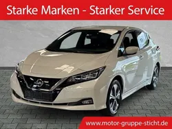 Weiß Gebraucht 2021 Nissan Leaf N-Connecta Kleinwagen | 18.990 € (Fairer Preis)