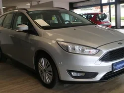 Silber Gebraucht 2017 Ford Focus Business Edition Kombi | 6.490 € (Guter Preis)