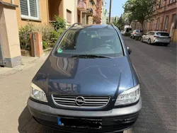 Blau Gebraucht 2002 Opel Zafira Van / Kleinbus | 1.500 € (Fairer Preis)