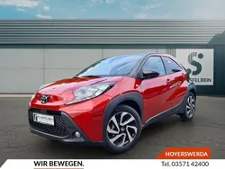 Chili red metallic Neu 2025 Toyota Aygo Kleinwagen | 18.680 €