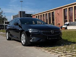 Schwarz Gebraucht 2022 Opel Insignia Business Kombi | 15.490 € (Fairer Preis)