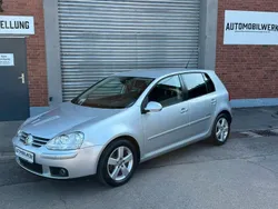 Silber Gebraucht 2008 VW Golf V United Limousine | 6.499 € (Teuer)