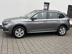 Schwarz Neu 2025 Skoda Kamiq Selection SUV | 26.980 € (Fairer Preis)