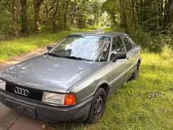 Grau Gebraucht 1991 Audi 80 Sport Limousine | 2.250 €