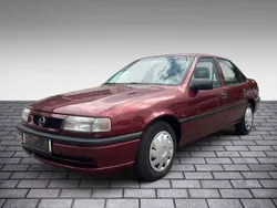 Violet Gebraucht 1993 Opel Vectra Limousine | 2.790 €