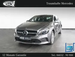 Grau (mountaingrau met.) Gebraucht 2017 Mercedes A180 Limousine | 16.650 € (Teuer)