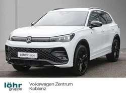 Pure white Gebraucht 2024 VW Tiguan R-line SUV | 48.980 € (Superpreis)