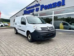 Weiss Gebraucht 2021 Renault Rapid Limousine | 13.890 €