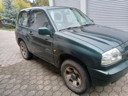 Grün Gebraucht 2000 Suzuki Vitara SUV | 2.500 €
