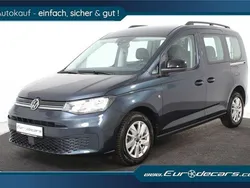 Blau Gebraucht 2024 VW Caddy Life Van / Kleinbus | 28.600 € (Etwas zu teuer)