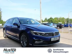 Blau Gebraucht 2024 VW Passat Elegance Kombi | 37.449 € (Teuer)