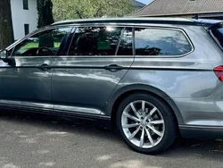 Grau Gebraucht 2015 VW Passat Highline Limousine | 14.500 € (Fairer Preis)