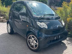 Schwarz Gebraucht 2004 Smart ForTwo Coupé Kleinwagen | 1.300 € (Fairer Preis)