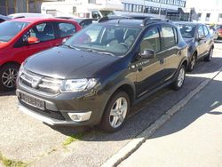 Perlmuttschwarz Gebraucht 2016 Dacia Sandero Prestige Kleinwagen | 7.450 € (Fairer Preis)