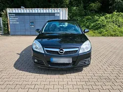 Schwarz Gebraucht 2006 Opel Vectra Limousine | 2.300 € (Fairer Preis)