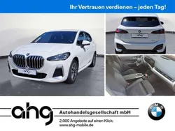 Alpinweiß Gebraucht 2022 BMW 218 M Sport Van / Kleinbus | 29.930 € (Teuer)