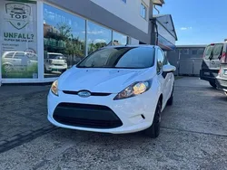 Weiß Gebraucht 2009 Ford Fiesta Ambiente Kleinwagen | 3.399 € (Fairer Preis)