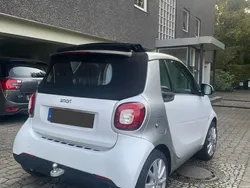 Weiß Gebraucht 2016 Smart ForTwo Cabrio Prime Cabrio | 15.000 € (Fairer Preis)