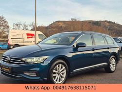 Blau Gebraucht 2022 VW Passat Limousine | 19.489 € (Guter Preis)