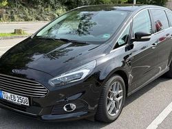 Schwarz Gebraucht 2019 Ford S-MAX Titanium Van / Kleinbus | 24.900 € (Guter Preis)