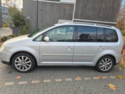 Grau Gebraucht 2003 VW Touran Van / Kleinbus | 3.000 € (Teuer)