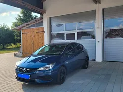 Blau Gebraucht 2021 Opel Astra Elegance Limousine | 16.000 € (Etwas zu teuer)