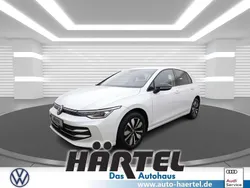 Oryxweiß perleffekt (white), pearl effect Gebraucht 2024 VW Golf VIII Goal Limousine | 29.900 € (Guter Preis)