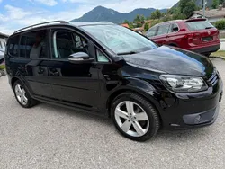 Schwarz Gebraucht 2013 VW Touran Life Van / Kleinbus | 8.999 € (Guter Preis)