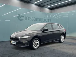 Schwarz Gebraucht 2024 Skoda Scala Selection Kleinwagen | 23.809 € (Etwas zu teuer)