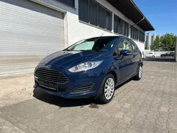 Blau Gebraucht 2015 Ford Fiesta Trend Kleinwagen | 5.999 € (Guter Preis)