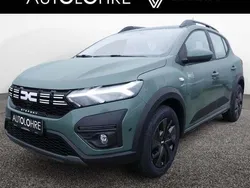 Safari grüngrau Gebraucht 2025 Dacia Sandero Expression Kleinwagen | 19.470 € (Fairer Preis)