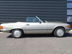 Silber Gebraucht 1986 Mercedes SL300 Cabrio | 43.900 €