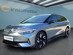 Blau Gebraucht 2025 VW ID.7 Limousine | 53.399 €