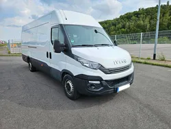 Weiß Gebraucht 2018 Iveco Daily Van / Kleinbus | 14.900 €