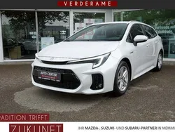 Weiß Gebraucht 2024 Suzuki Swace Comfort+ Kombi | 22.990 € (Guter Preis)