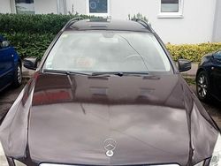 Braun Gebraucht 2011 Mercedes E220 Elegance Kombi | 6.400 € (Fairer Preis)