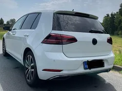Weiß Gebraucht 2019 VW Golf VII Join Limousine | 17.500 € (Guter Preis)