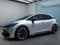 Schwarz Gebraucht 2024 Cupra Born Kleinwagen | 33.499 € (Fairer Preis)