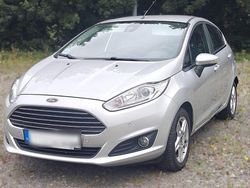 Silber Gebraucht 2014 Ford Fiesta Titanium Kleinwagen | 5.100 € (Guter Preis)