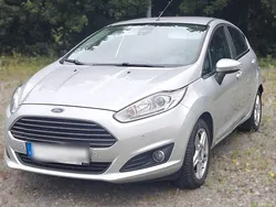 Silber Gebraucht 2014 Ford Fiesta Titanium Kleinwagen | 5.400 € (Guter Preis)