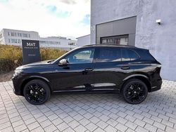 Schwarz Neu 2025 VW Tiguan R-line SUV | 55.097 € (Teuer)