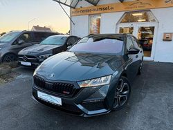 Grau Gebraucht 2022 Skoda Octavia RS Limousine | 32.990 € (Etwas zu teuer)