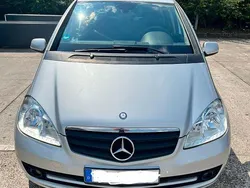 Schwarz Gebraucht 2011 Mercedes A160 Van / Kleinbus | 4.300 € (Fairer Preis)