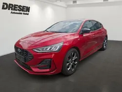 Rot Gebraucht 2024 Ford Focus ST-Line X Limousine | 24.450 € (Guter Preis)
