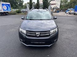Schwarz Gebraucht 2016 Dacia Logan MCV Lauréate Kombi | 5.490 € (Guter Preis)