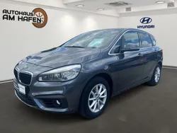 Grau Gebraucht 2017 BMW 218 Advantage Van / Kleinbus | 15.555 € (Fairer Preis)