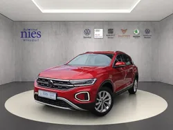 Rot Gebraucht 2024 VW T-Roc IQ Drive SUV | 28.990 € (Guter Preis)