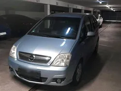 Blau Gebraucht 2009 Opel Meriva Van / Kleinbus | 3.600 € (Fairer Preis)