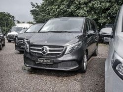 Grau Gebraucht 2024 Mercedes V250 Van / Kleinbus | 56.890 € (Guter Preis)
